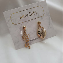 Load image into Gallery viewer, Gold Heart Key Earrings