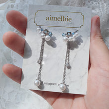 Load image into Gallery viewer, Pearl and Jewel Wing Earrings