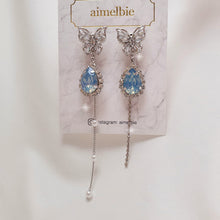 Load image into Gallery viewer, Soft Blue Butterfly Earrings (Girl&#39;s Generation Sunny Earrings)