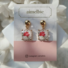 Load image into Gallery viewer, The Antique Rose Square Earrings