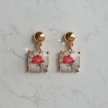 Load image into Gallery viewer, The Antique Rose Square Earrings