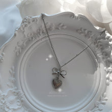Load image into Gallery viewer, Vintage Silver Heart Layered Necklace