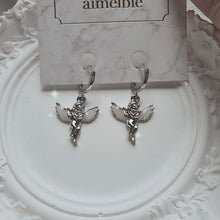 Load image into Gallery viewer, Baby Angel Huggies Earrings - Silver ver. (KISS OF LIFE Belle, H1-Key Hwiseo Earrings)