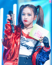 Load image into Gallery viewer, Vintage Heart Locket Choker (&#39;Nevertheless Hyeji Yang, IVE Yujin, Rocketpunch Dahyun choker)