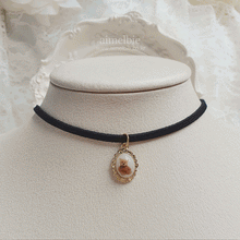 Load image into Gallery viewer, Antique Oval Choker - Teddy Bear
