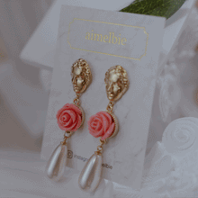 Load image into Gallery viewer, Aphrodite Series - The Rose Garden Earrings (Pink ver.)