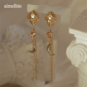 Aphrodite Series - Under the Moonlight Earrings (Peach ver.)