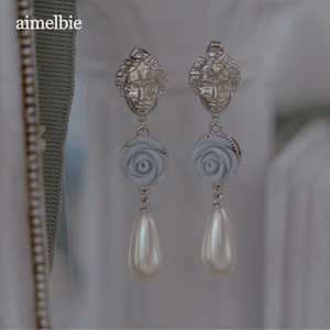 Aphrodite Series - The Rose Garden Earrings (Light Blue ver.)