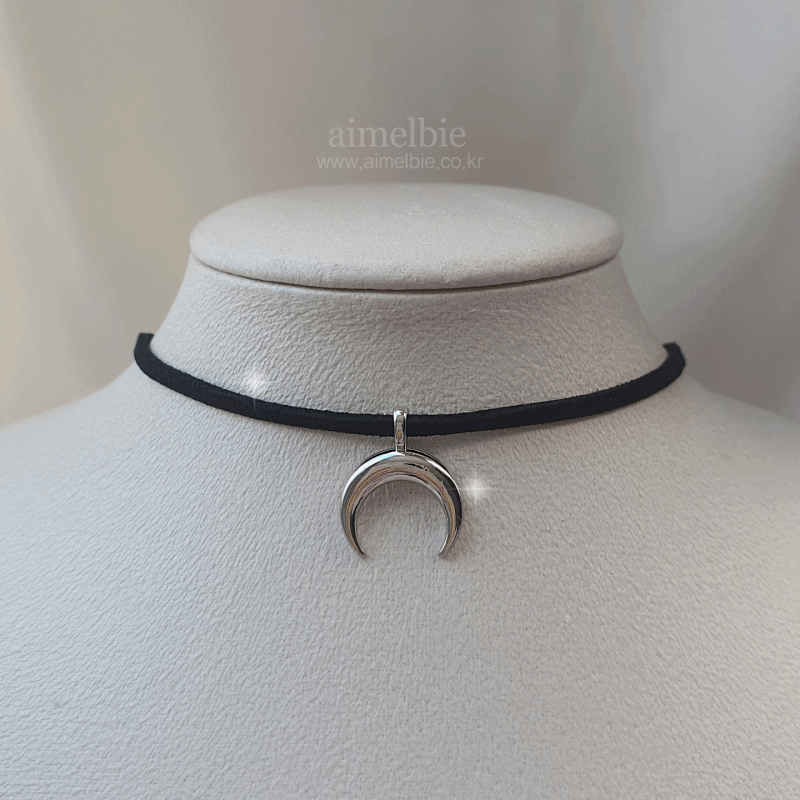Upside Down Crescent Moon Choker - Silver