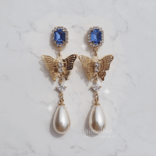 Load image into Gallery viewer, Blue Butterfly Queen Earrings (Mamamoo Solar Earrings)