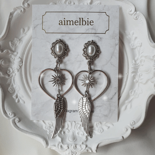 Silver Angel Heart Earrings (STAYC J Earrings)