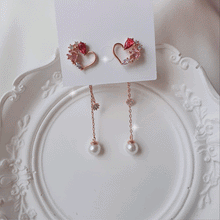 Load image into Gallery viewer, Pink Jewel Heart Earrings