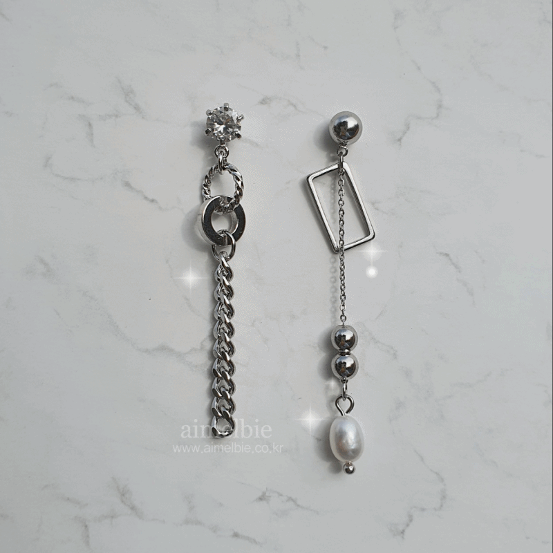 Urban Vibe Earrings - Silver