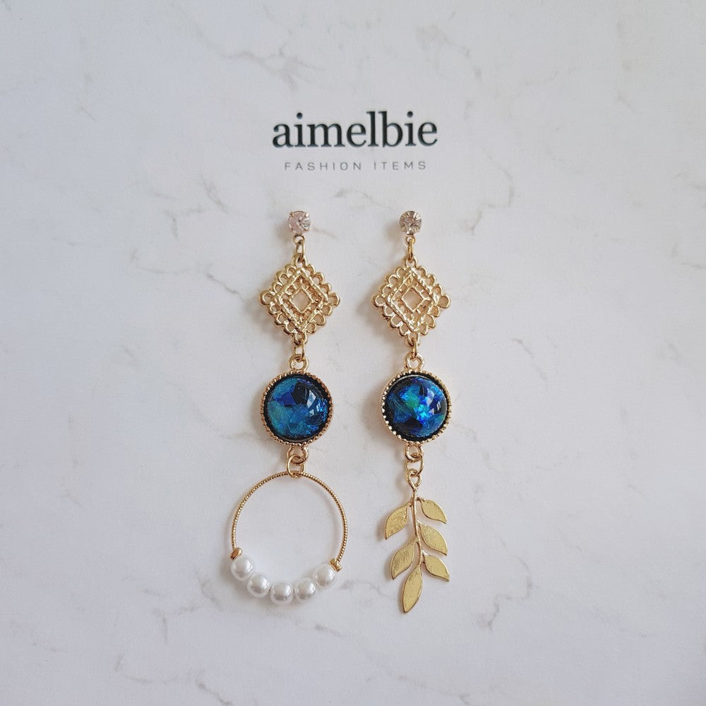 [Kim Sejeong Earrings] The Ancient Blue Planet Earrings