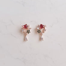 Load image into Gallery viewer, Morning Dew Earrings - Pink