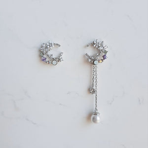 Blooming Moon Earrings - Silver