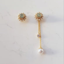 Load image into Gallery viewer, Sophia Earrings