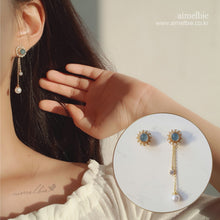 Load image into Gallery viewer, Sophia Earrings