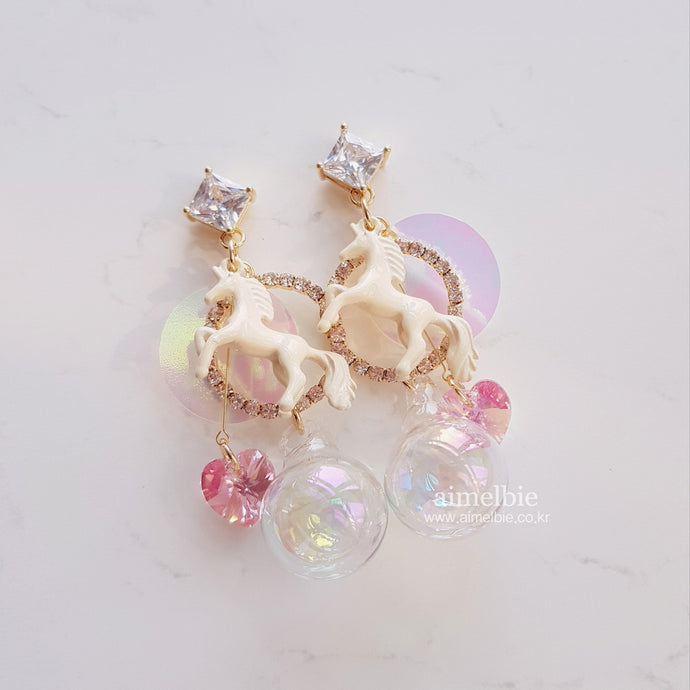 Bubble Unicorn Wonderland Earrings - Pink (Weki Meki Yoojung Earrings)