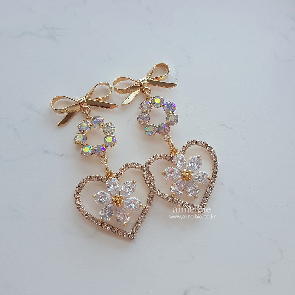 Princess aurora earrings discount