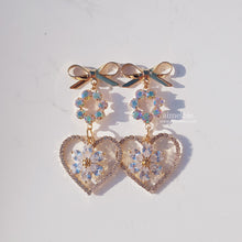Load image into Gallery viewer, Aurora Princess Earrings (fromis_9 Hayoung, Weki Meki Rina earrings)