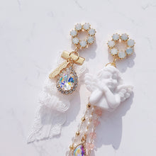 Load image into Gallery viewer, Soft Angel Earrings