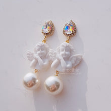 Load image into Gallery viewer, Twin Angels Earrings