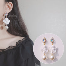 Load image into Gallery viewer, Twin Angels Earrings