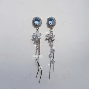 Diamond Petals - Light Sapphire ver. (Lovelyz Jiae, April Chaekyung Earrings)