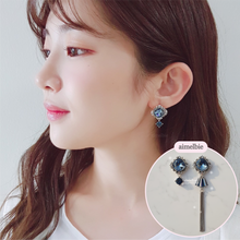Load image into Gallery viewer, Deep Ocean Treasure Earrings