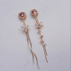 Diamond Petals Earrings - Peach Pink ver.