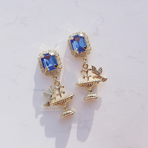Royal Fountain Earrings