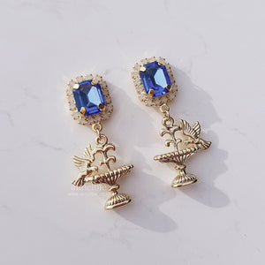 Royal Fountain Earrings