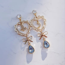 Load image into Gallery viewer, Fairy Hearts Earrings - Light Sapphire ver. (Cherrybullet Hyeyoon Earrings)