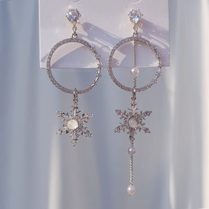 The Frozen Empire Earrings (Weeekly Sujin Earrings)