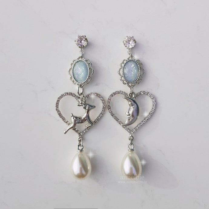 Rudolph and the Moon Earrings - Light Blue ver.