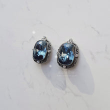 Load image into Gallery viewer, Antique Deep Blue Earrings (April Naeun, Yukika Earrings)