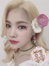 Load image into Gallery viewer, Aurora Princess Earrings (fromis_9 Hayoung, Weki Meki Rina earrings)