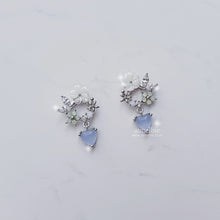 Load image into Gallery viewer, Baby Bouquet Earrings - Blue
