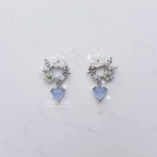Load image into Gallery viewer, Baby Bouquet Earrings - Blue