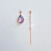 Load image into Gallery viewer, Miracle Teardrops Earrings