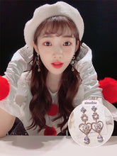 Load image into Gallery viewer, Aurora Queen (fromis_9 Nakyung earrings)