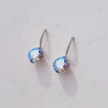 Load image into Gallery viewer, Premium Daily Crystal Earrings - Blue