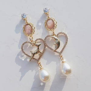 Rudolph and the Moon Earrings - Coral Pink ver.