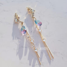 Load image into Gallery viewer, The Spring Elf (Weki Meki Suyeon Earrings)