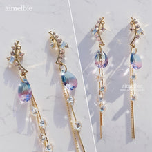 Load image into Gallery viewer, The Spring Elf (Weki Meki Suyeon Earrings)