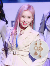 Load image into Gallery viewer, Teardrops of the Peach Planets (Lovelyz Kei, Weki Meki Elly earrings)