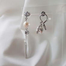 Load image into Gallery viewer, Chic Pearl Earrings