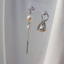 Load image into Gallery viewer, Chic Pearl Earrings