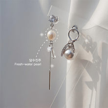 Load image into Gallery viewer, Chic Pearl Earrings